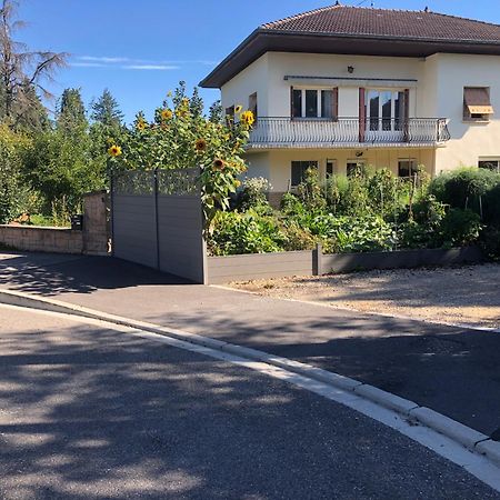 Chambre 2 Dans Un Appartement Μπουργκ-αν-Μπρες Εξωτερικό φωτογραφία